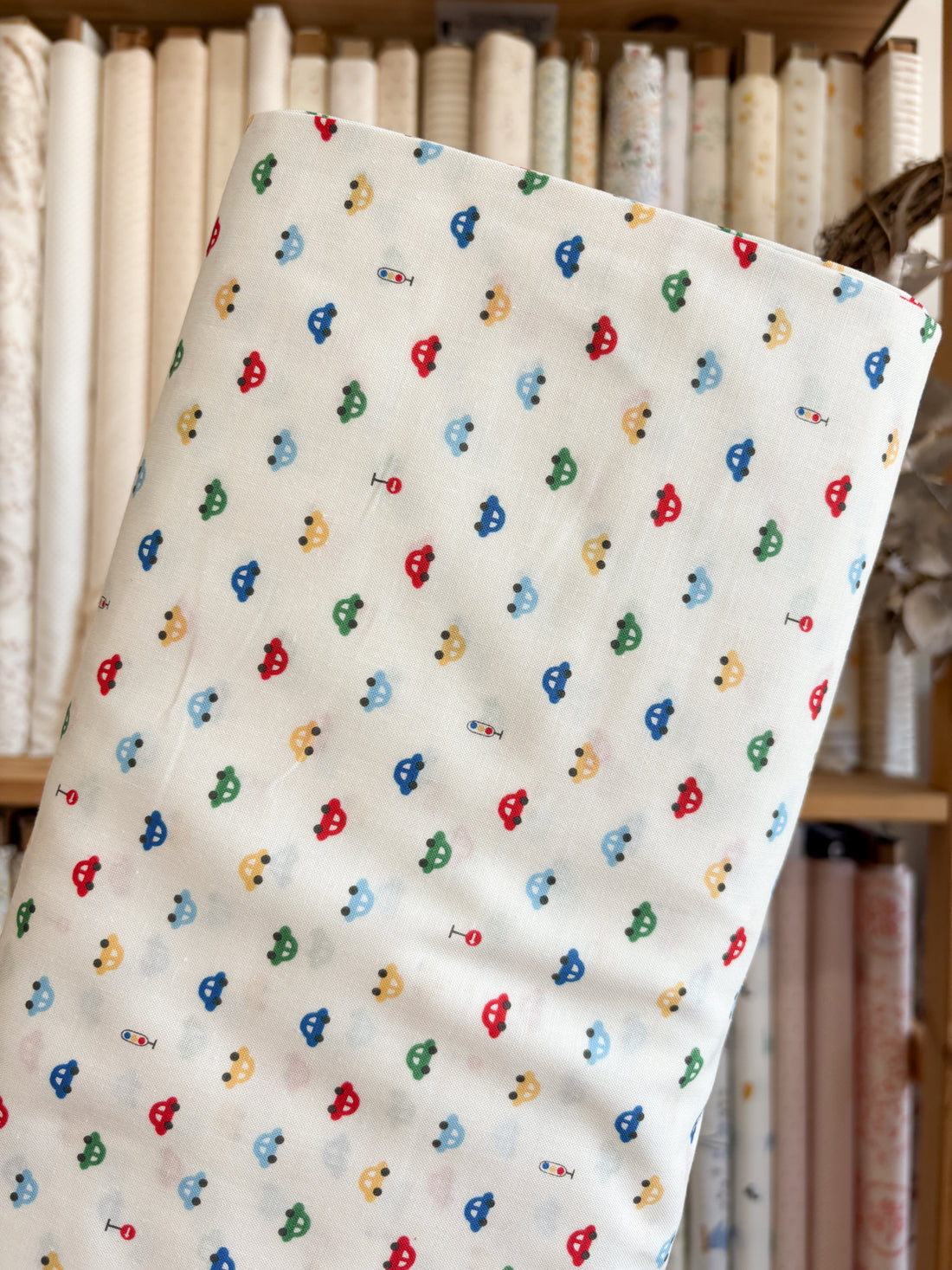 Ditsy Cars White DH13183-A by Handworks