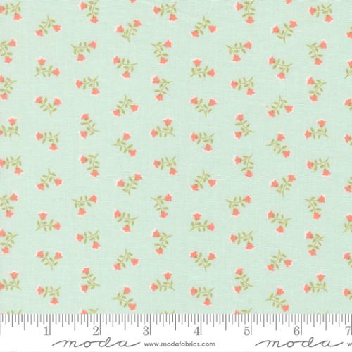 Tossed Petals Pale Blue - Sunbonnet by Moda