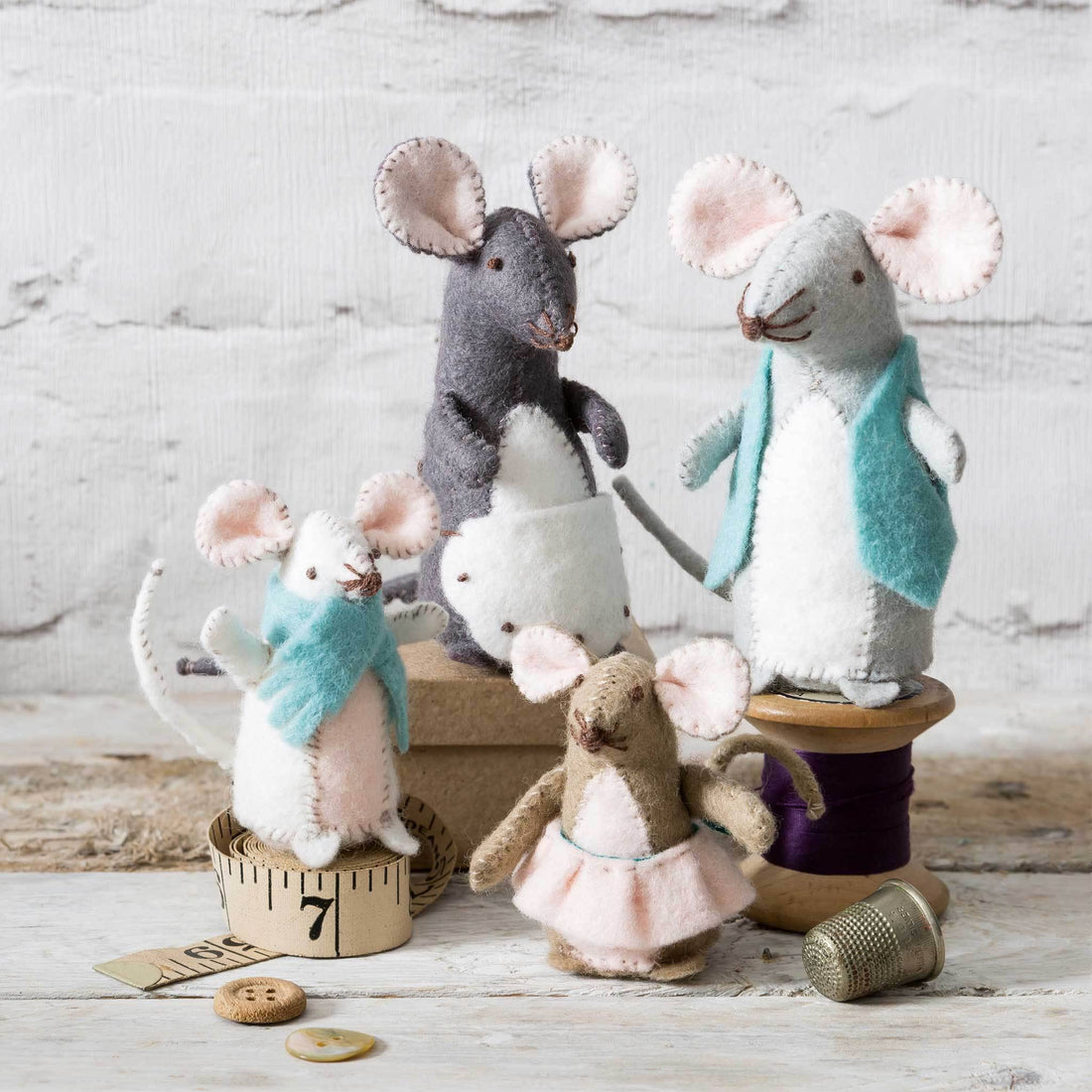 Mouse Family Felt Kit - Corinne Lapierre