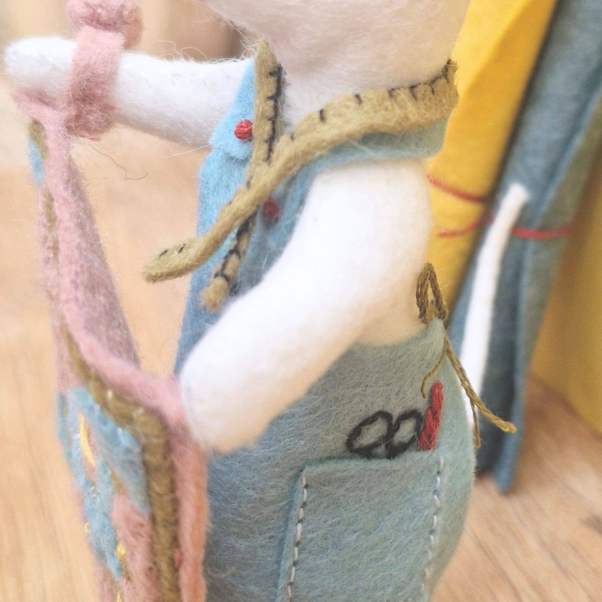 Little Mouse Makes a Quilt Felt Kit - Corinne Lapierre