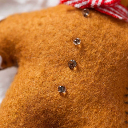 Gingerbread Man Felt Mini Kit - Corinne Lapierre