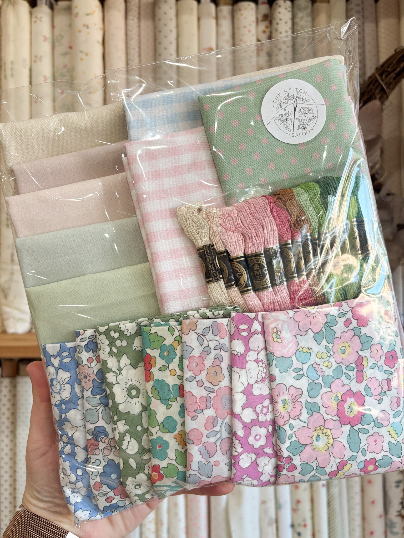 Betsy Rose Quilt Kit