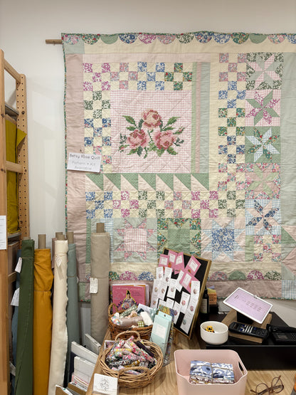 Betsy Rose Quilt Kit