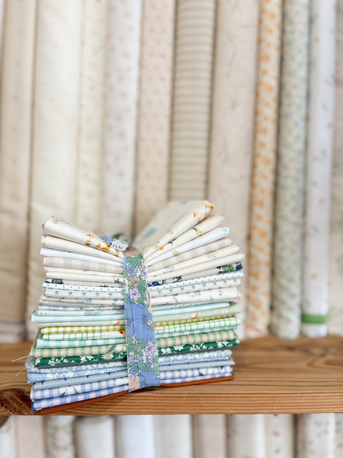 Crossroads Stash Pack (29 Pieces)