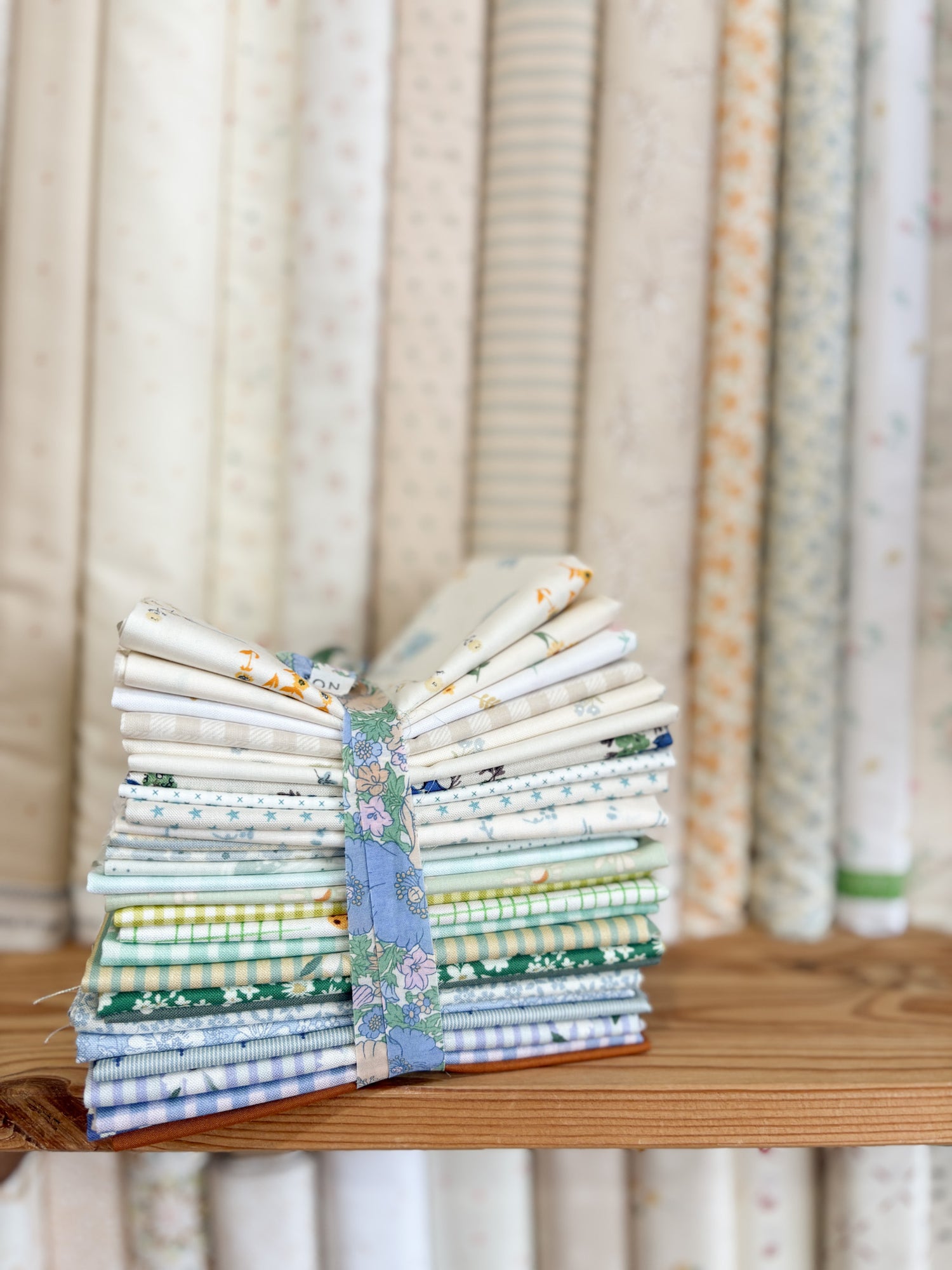 Crossroads Stash Pack (29 Pieces)