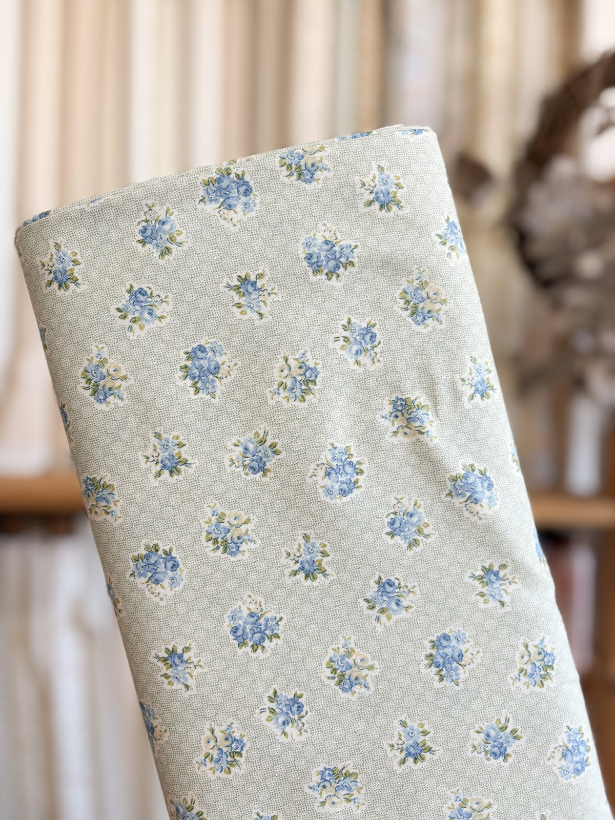 Blue Bouquet DG10677-C by Handworks