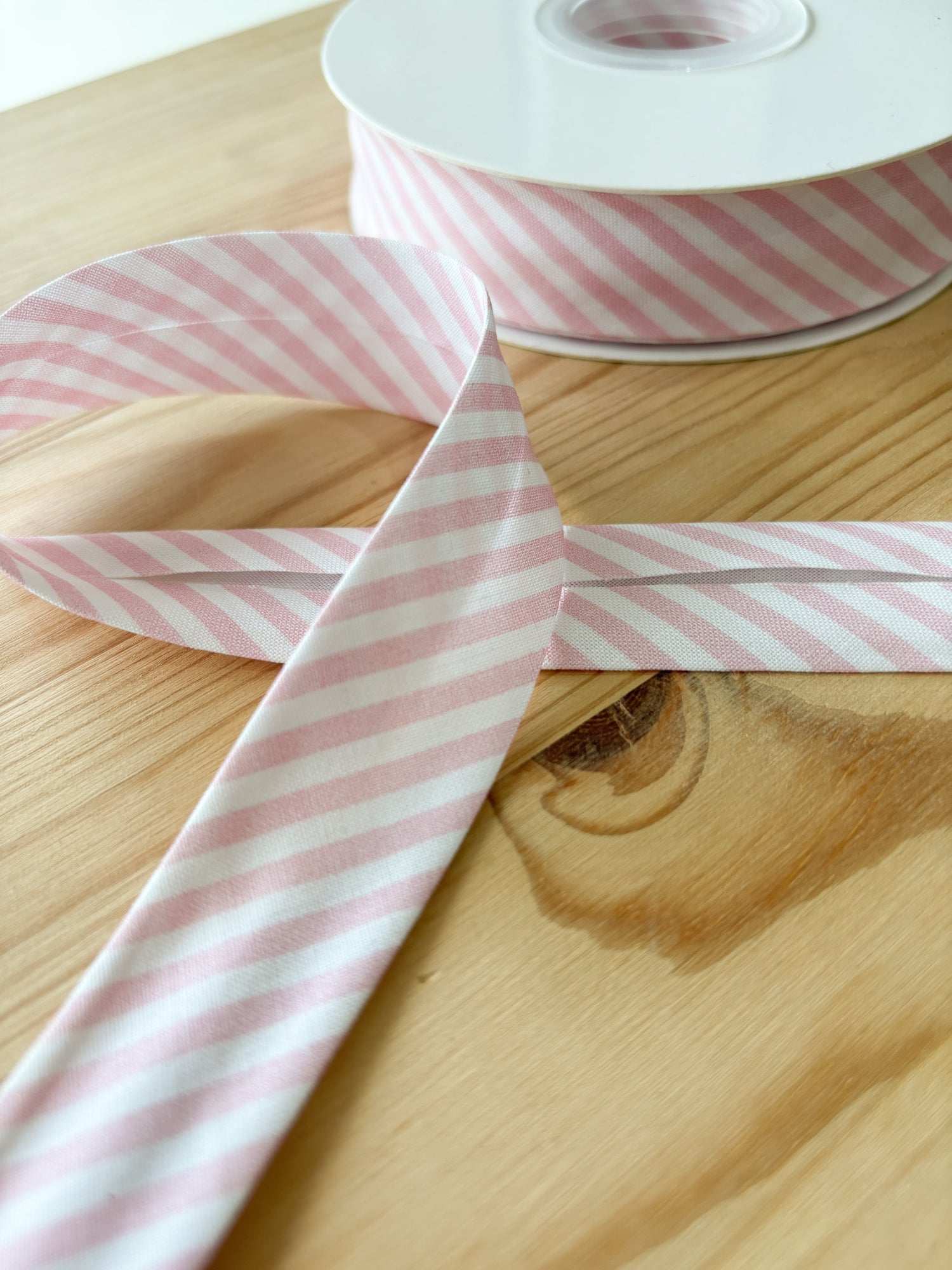 Bias Binding - 1/8 Stripe Petal - 1&quot; (25mm)
