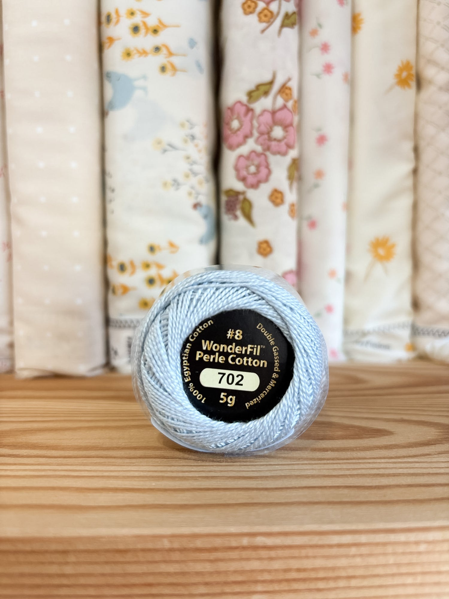 Wonderfil Eleganza Perle 8 - 702 Spring Rain