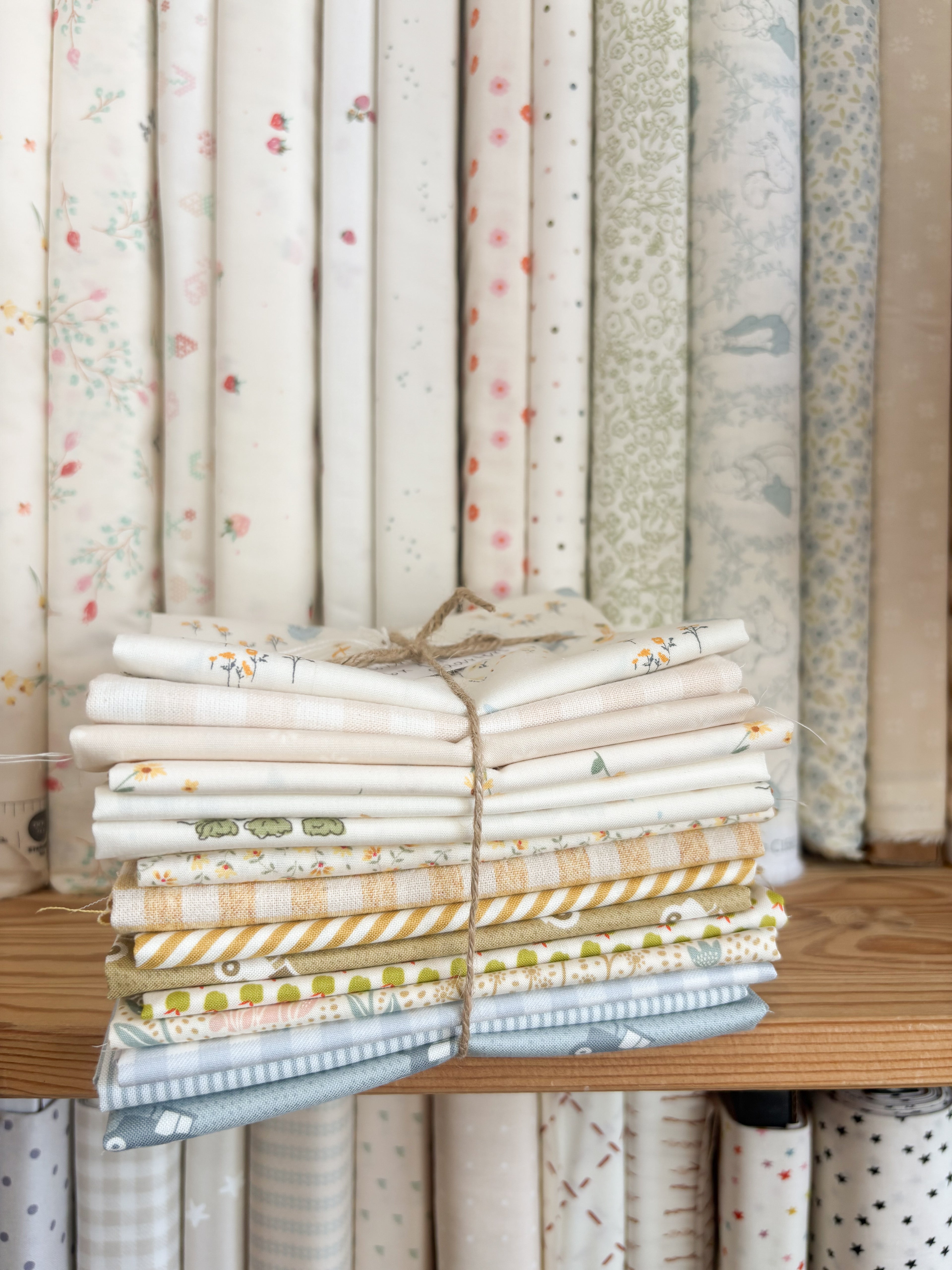 Farm Life - 16 Piece Bundle &amp; Book