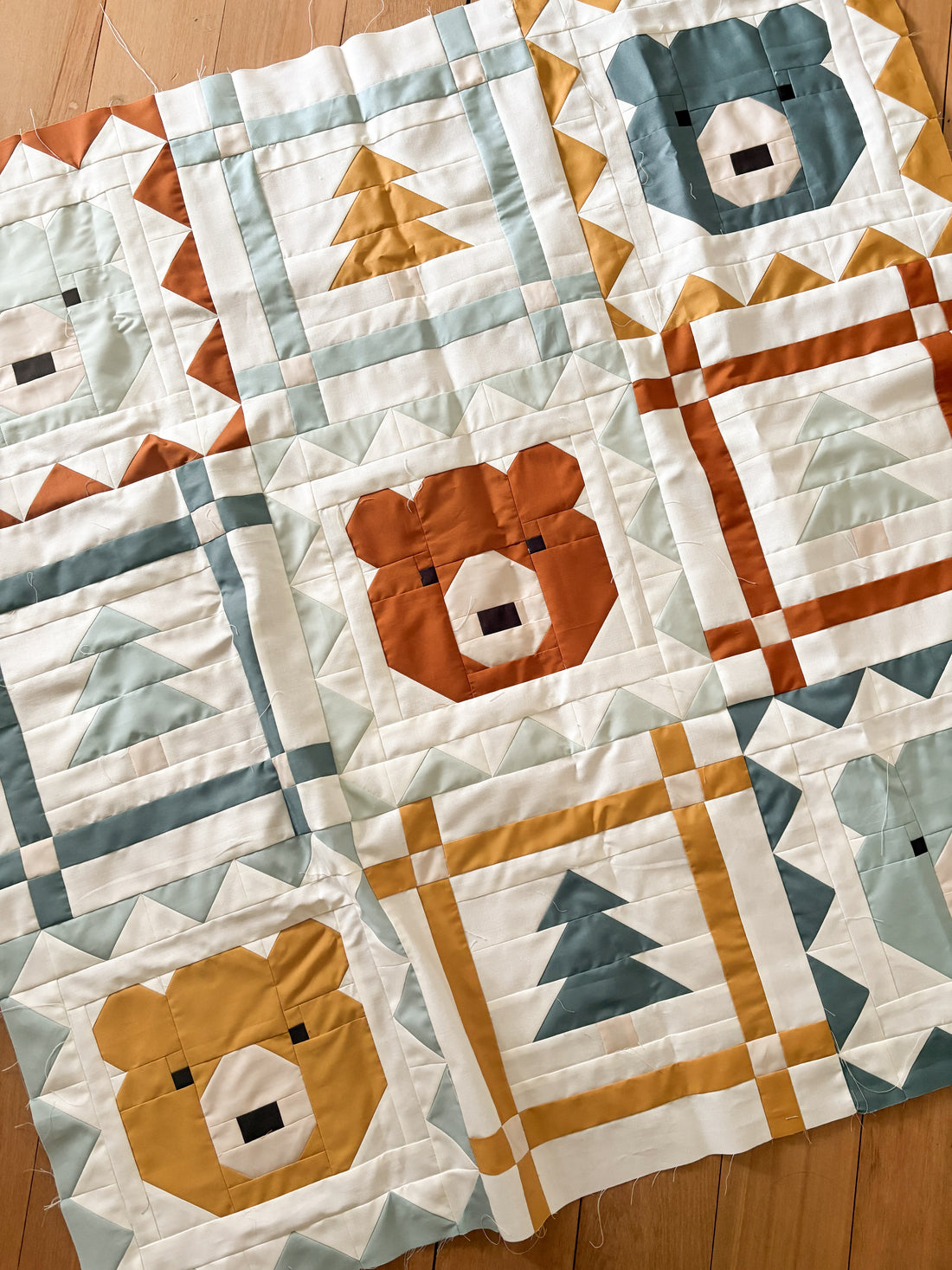 Grizzly Grove Quilt Kit
