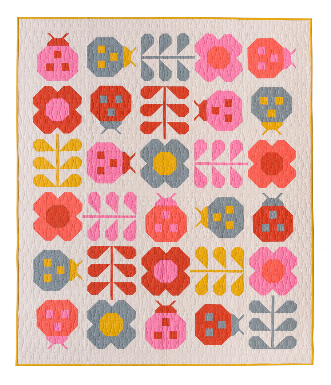 Hello Spring Quilt Paper Pattern - Pen & Paper Patterns