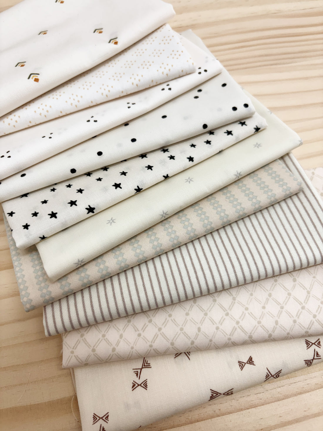 Scrappy Neutral Low Volumes - 10 Piece Bundle