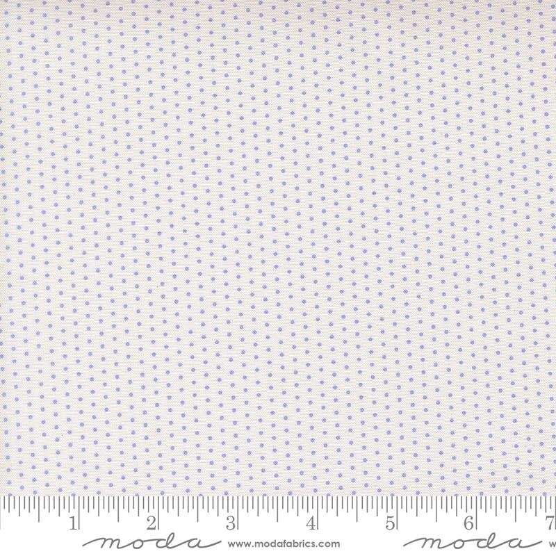 Snowgoose Lavender - Gathered Bonbons by Moda