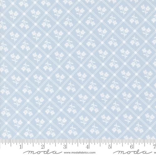 Window Pane Powder Blue - Cottage Charm by Moda