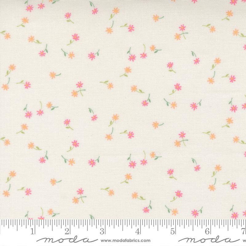 Fluttering Flowers Dogwood - Kindness by Moda