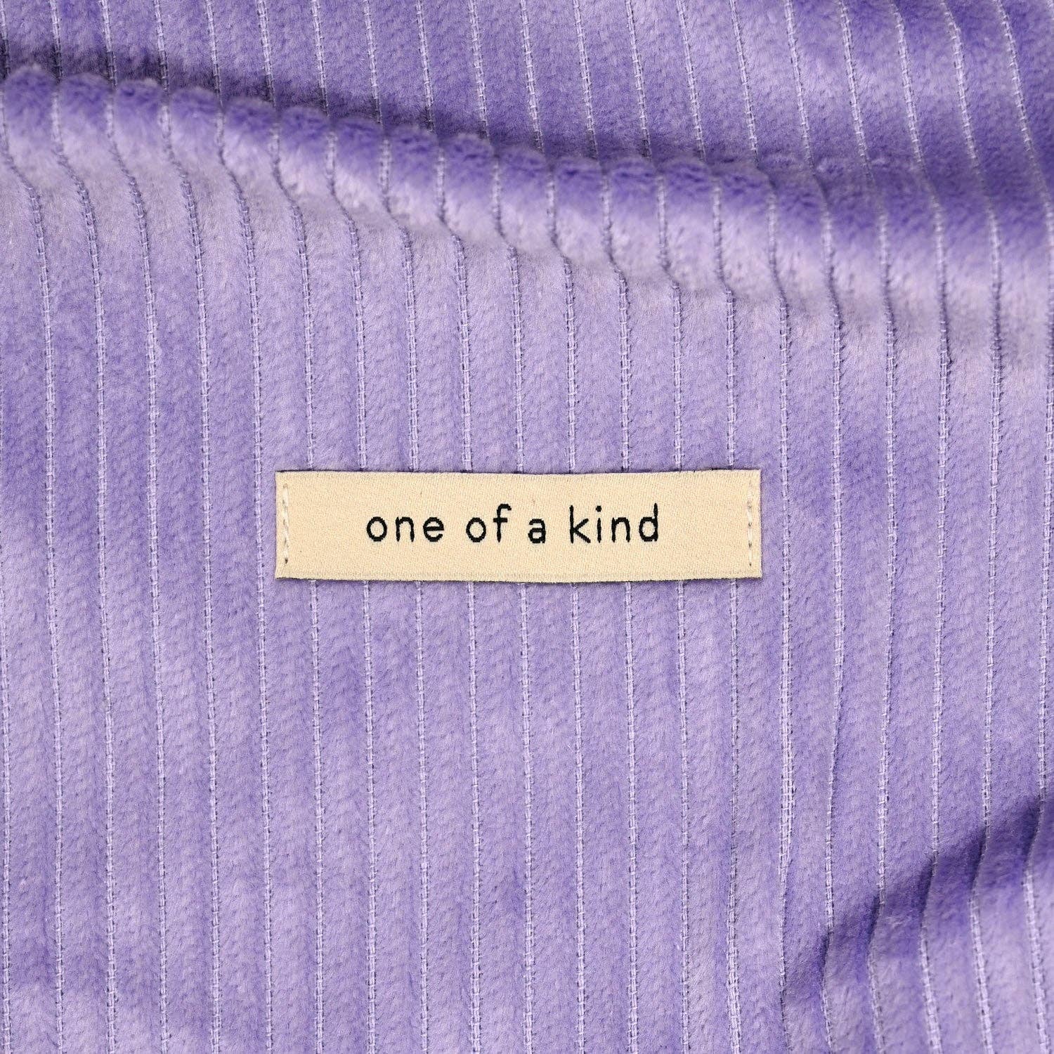 One Of A Kind Woven Labels - Kylie and the Machine