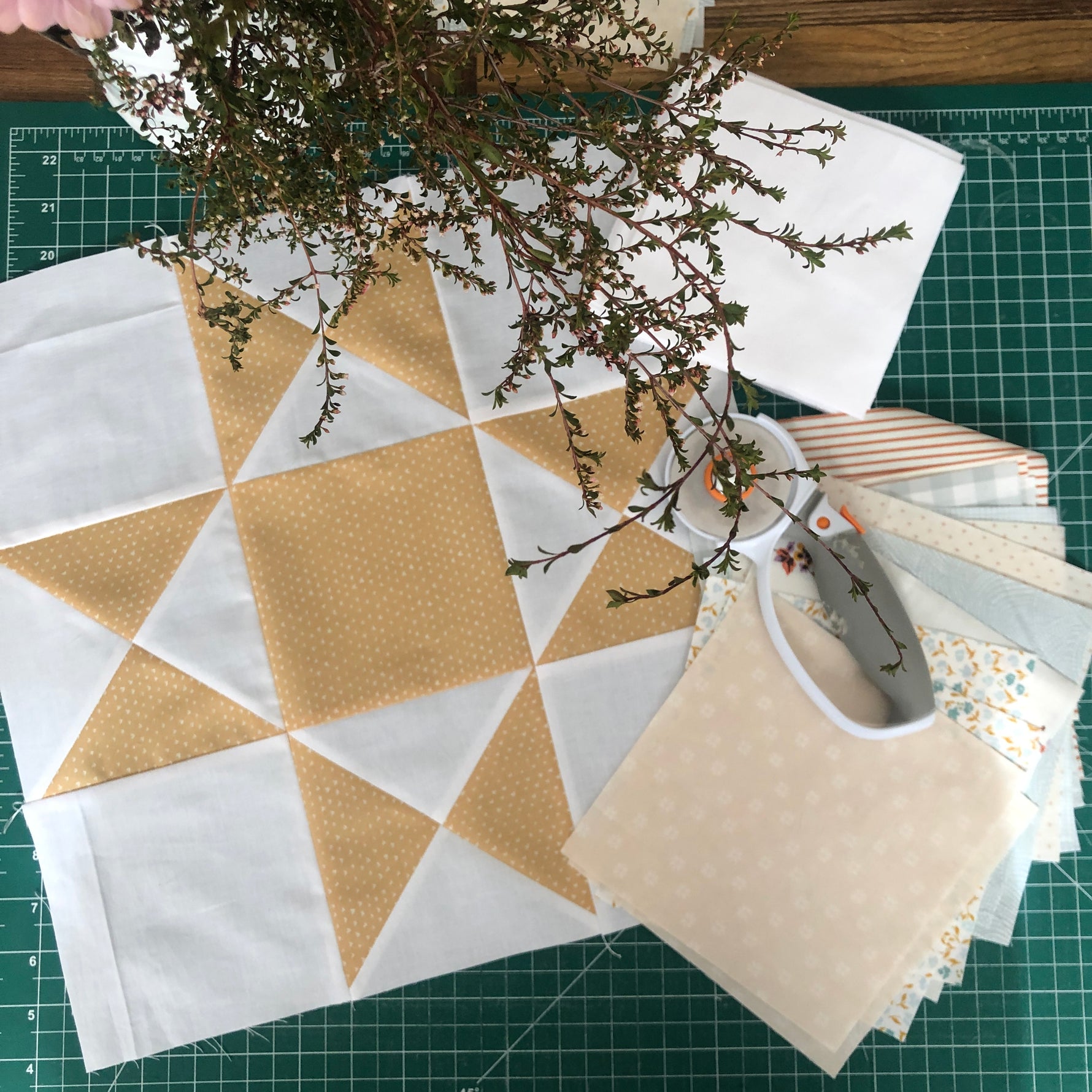 Emilie Quilt Pattern (PDF Download) – The Stitch Saloon